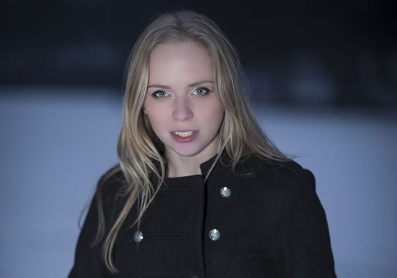 Behoteguy Photo Art Ukranian model Aliona at winter photo session in outdoors in Kiev