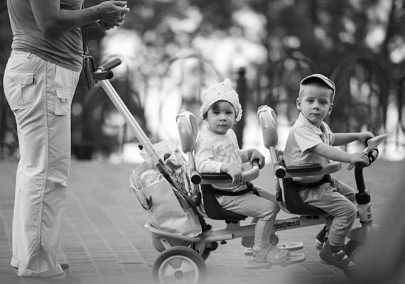 Urban photos in Kiev Ukraine baby brothers